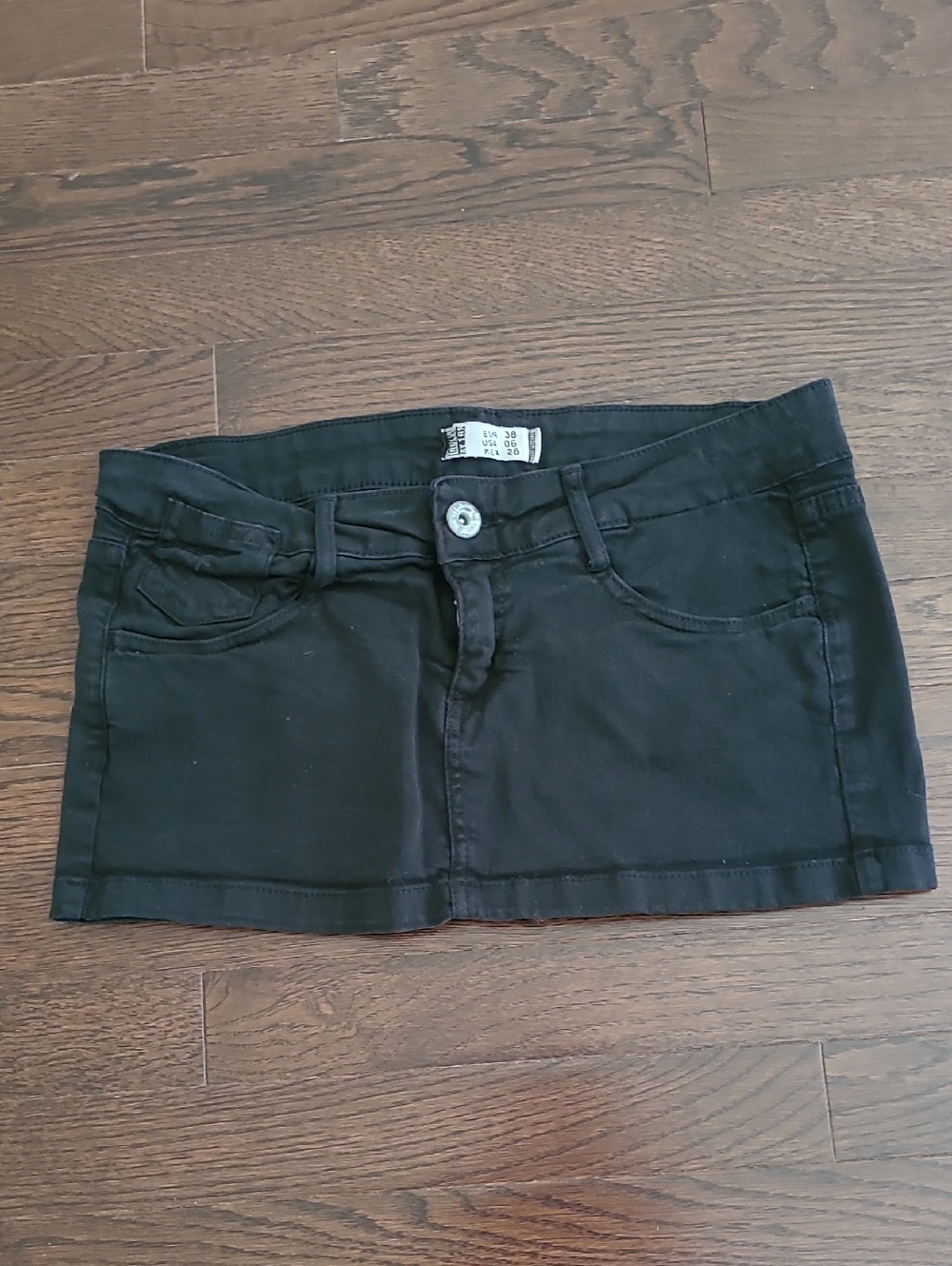EUC Micro Mini Black Denim size 6 Skirt
